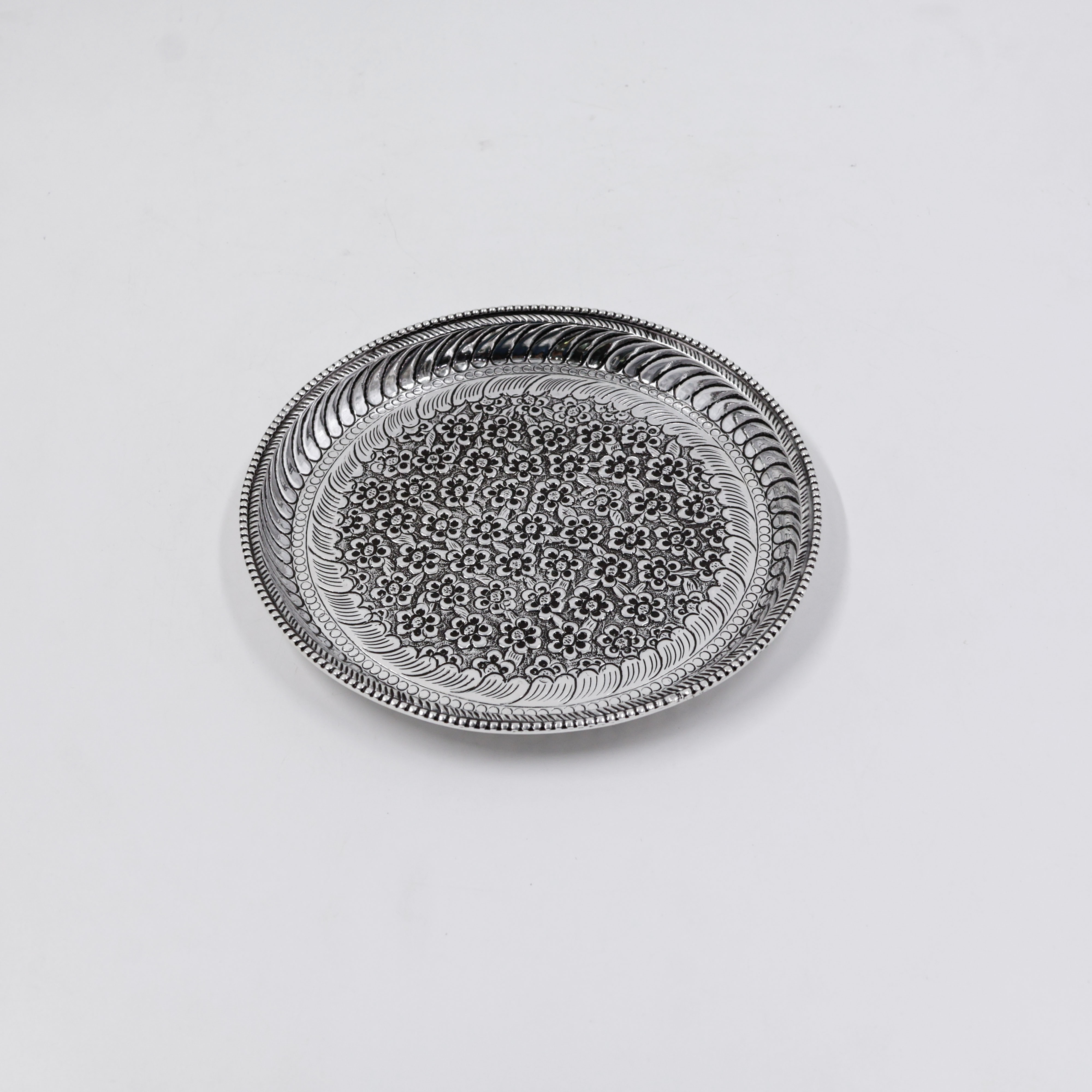 New Akshaya Jewellers - Silver Plate Flower Design